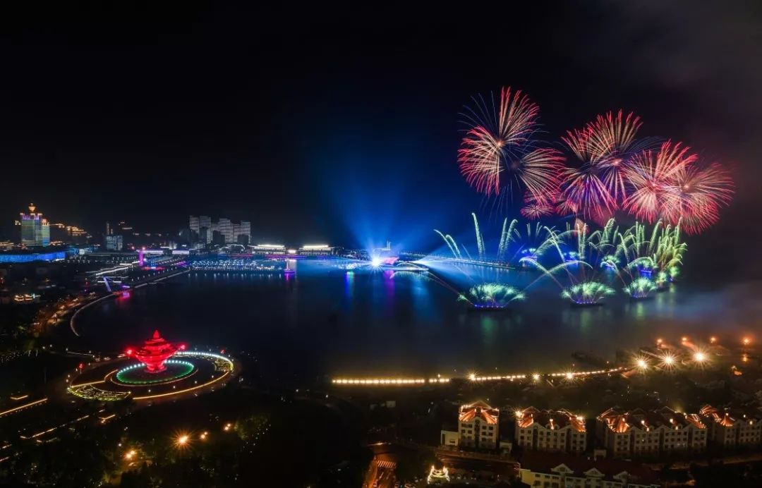 东台vs盐城夜景视频直播,谁才是苏北夜空中最亮的星? 东台vs盐城夜景视频直播,谁才是苏北夜空中最亮的星?