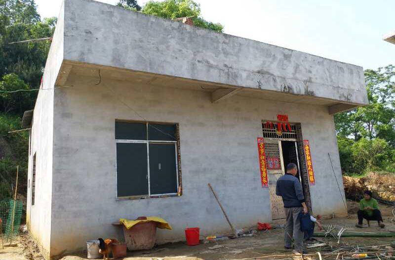 事业单位遭清退当事人,没发过工资,生活陷入困境 事业单位遭清退当事人,没发过工资,生活陷入困境